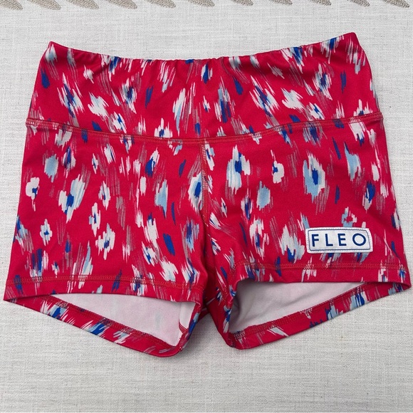 FLEO CrossFit Shorts Women’s Size Small - Picture 1 of 5